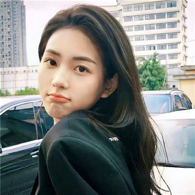 如蝶翩翩